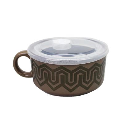 China Sustainable Ceramic Sand Embossed Maze Dinner Mugs With Lid for sale