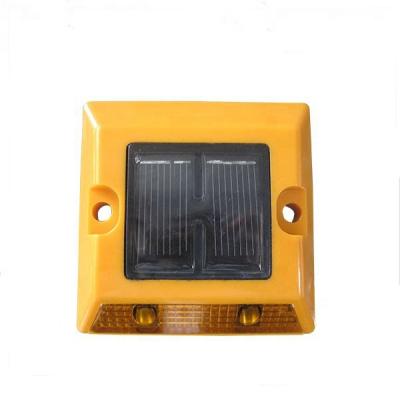 China Solar High Visibility LED Cat Eyes Plastic Road Stud Reflector Road Reflector for sale