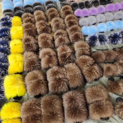 China Fashion trend new mixed-color styles fluffy fox fur slips slippers for women for sale