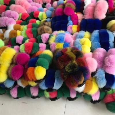 China 2021 fashion trend china factory designer custom women fur slides mommy and me fluffy wholesale kids baby real big fox raccoon fur slides for sale