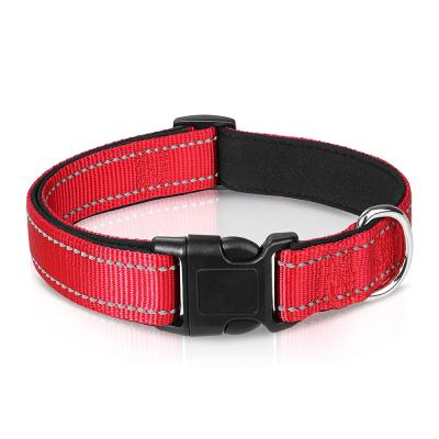 China Dongguan Wholesale Christmas Reflective Normal PU Light Up Prong Reflective Dog Collar With Buckle for sale