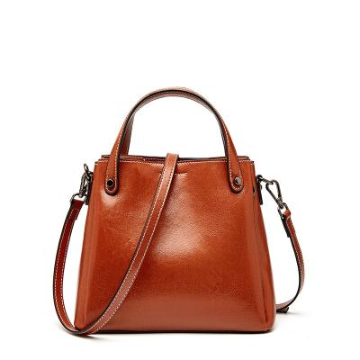 China 2022 New Fashion Women's Leather Handbags Large Capacity Bucket One Shoulder Soft Luxury Handbag for sale