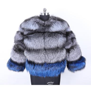 China Real Raccoon Fur Coat Women's Winter Silver Fox Warm Thick Women's Fur Jackets Sustainable Natural Fur Jacket for sale