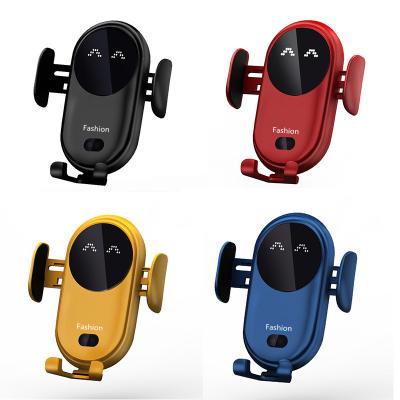 China New Cartoon Appearance 10W Car Charger 2022 Car Mount Mobile Phone Fast Charging Stand Induction Wireless Auto Wireless Charger For Smart Phone for sale