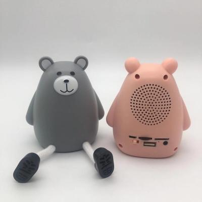 China Wireless Charger for Hot Cute Cartoon Christmas Gift Mini Portable Mobile Phone Amazon Style Speaker Cartoon Bear Outdoor Speakers for sale