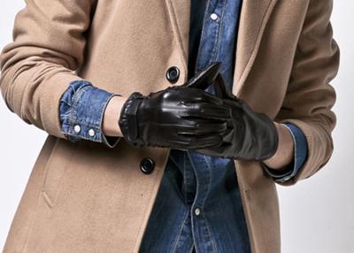 China Customized Fashion Men's Short Leather Gloves With Belt Buckle Cuff Black Color for sale