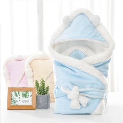 China Super Soft Wearable Lambskin Newborn Cashmere INS Blankets Solid Color Baby Blanket Blanket for sale