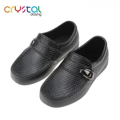 China PVC Ladies Crystal Baby Boy School Shoes for sale