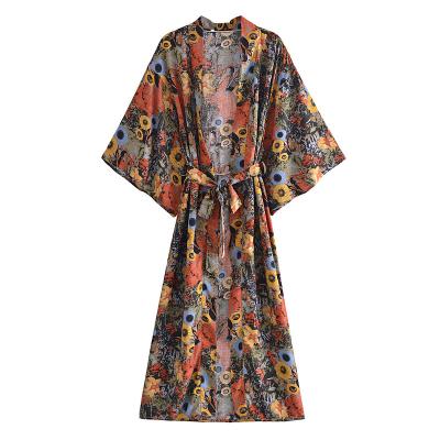 China Washable Multi Robe Women's Bohemian V-Neck Floral Print Sashes Boho Kimono Batwing Wing Sheaths Rayon Cotton Bikini Cover-Up Long Dress for sale