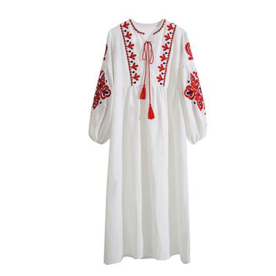 China Maxi Dresses Ladies Summer Boho Vintage Women Embroidery O-Neck Floral Chic Beach Sleeve Bohemian Dress for sale