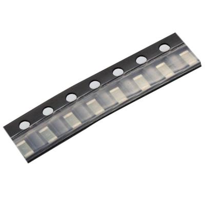 China Oppervlakte van de Zekerings ceramische 1206 SMD Zekering van de Pauze125v 20A zet de Langzame Slag op Te koop