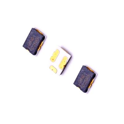 中国 CSF 3の末端のヒューズSMD 4x3x0.85 DC 15Aのリチウム イオン電池のヒューズ 販売のため