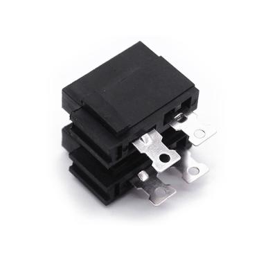 China ATO ATC ATU Plug-In Blade Fuse Block Panel Mount Twin Fuse Holder JEF-703E2A For Two Fuses for sale