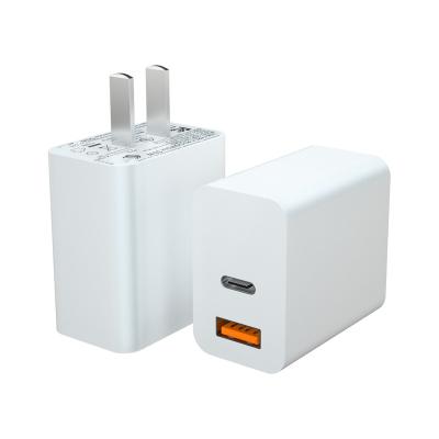 China Mobile Phone android wall chargers 30w for iphone fast apple charger 30w original for sale