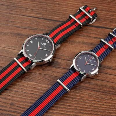 Cina Diametro 32 mm Orologio di quarzo maschile impermeabile Moderno Per coppie in vendita