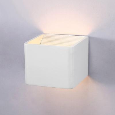 China Hot sale modern white home decor wall lights scones bedside modern indoor reading cheap price high quality led lamp wall for sale