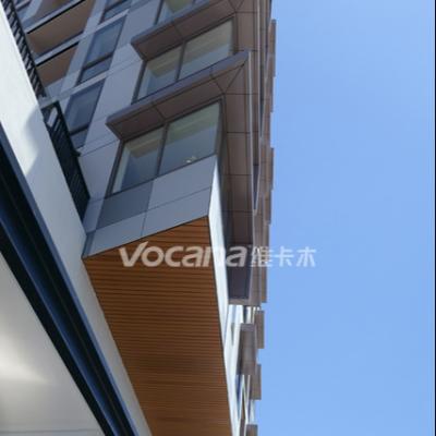 China Modern green lightweight and Ideal timber look ceiling wpc interior ceiling system for sale