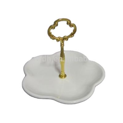 China Sustainable Wholesale White Ceramic Thin Dish With Rabbit Decor for sale