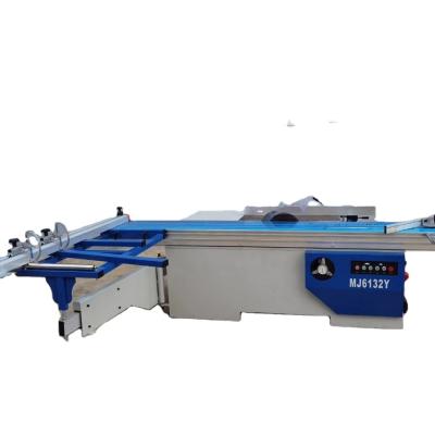 China 45 / 90 Degree Woodworking Horizontal Sliding Table Saw Machine For Woodworking for sale