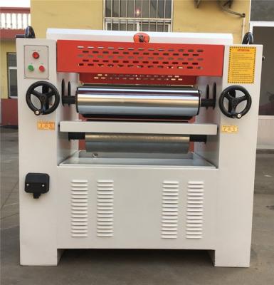 China Hotels veneer glue roller spreader spreding machine for sale