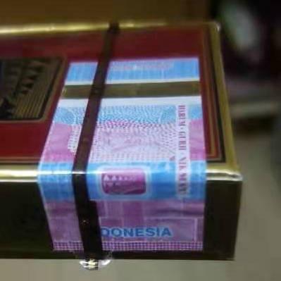 China Etiquetas de seguridad autoadhesivas personalizadas de una hoja Adhesivo no extraíble para su negocio en venta