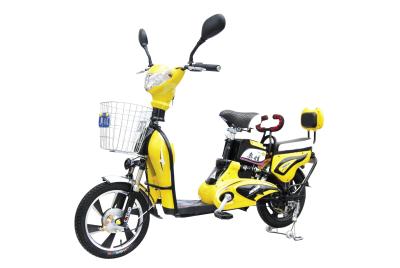 Cina 350W una bici elettrica adulta di 6 T con i pedali/bicicletta elettrica intelligente in vendita