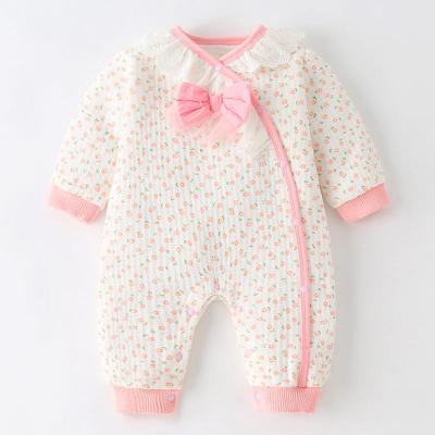 China New 2022 Cotton A Level 0-2 Year Little Pink Jumpsuit Baby Cute 100% Baby Clothing for sale