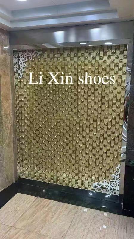 Verified China supplier - Guangzhou Liwan District Lixin Shoes Firm