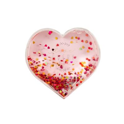 China Eco-friendly Valentine Mother's Day Love Plastic Transparent Heart Shaped Picture Photo Frame for sale