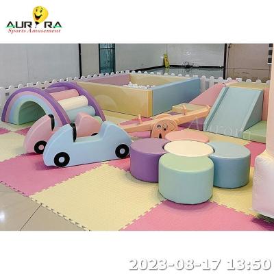 Cina Soft Play Climb Ball Pit Playroom Round Soft Play Equipaggiamento Soft Play Set in vendita