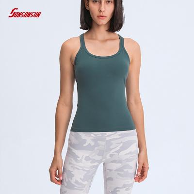 China Newcomer Fitness Logo With Chest Pad Long Yoga Y-Back Breathable Beauty Vest Female Body-Friendly Training Naked Top for sale