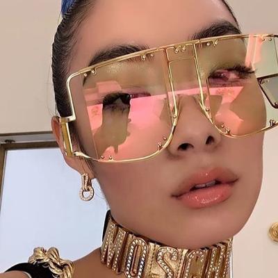 China Fashion sunglasses 2021 new style high quality oversized high fashion sunglasses vintage sunglasses women for sale