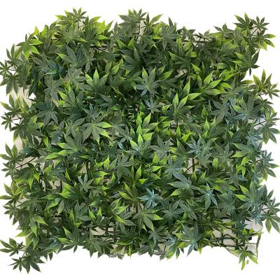 China Wholesale Free Size Artificial Maple Leaf Panel Eco-friendly Protect Plastic Artificial Plants Outdoor Green Wall For Home Decoration for sale