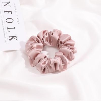 China Soft Fashion Rubber Bands Scrunchies Hair Bands Wedding 100% Mulberry Silk Hair Scrunchies For Hair for sale