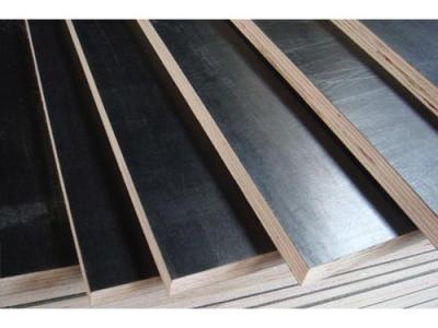 China Poplar Core Film Faced Plywood High Strength With Smooth Surface Treatment for sale