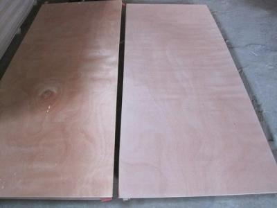 China Huid 610x2135mm van de Okoumehdf Deur 720x2150mm Regelmatige Grootte niet Verontreiniging Te koop