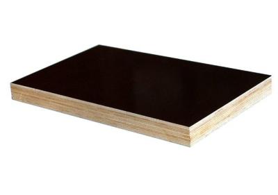 China Black Film Hardwood Core Plywood , High Grade Plywood 10 - 15 Reused Time for sale