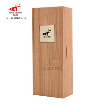 China SAMDING Factory Box Handmade Walnut Bottle Wooden Packing Solid Wood Magnetic Closure Wine Box for sale