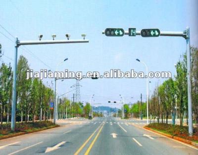 China Road Galvanized Polyester Or Powder Coated Traffic Lights Light Pole for sale