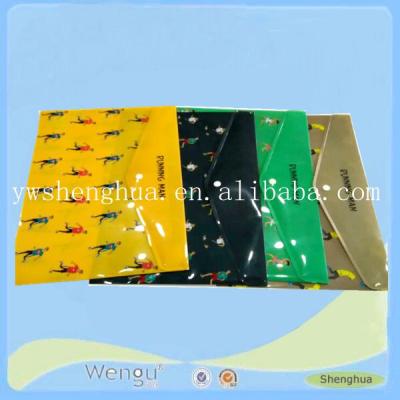 China Fashion Plastic Expandable Folders , A4 Folding Clipboard , PP Stick Folder With Button for sale