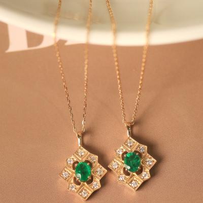 China CLASSIC Xinfly 18k Real Gold 0.45ct Natural Emerald 0.14ct Diamond Pendant Rhombus Design Necklace With Chain for sale