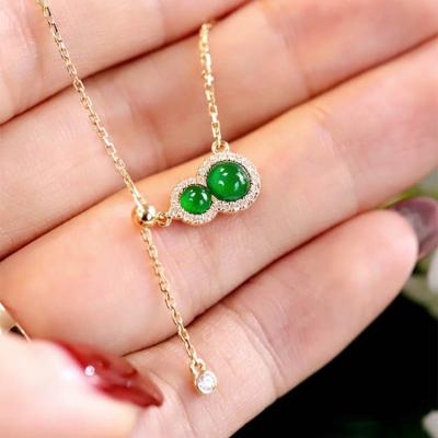 China TRENDY Xinfly Elegant Woman 18k Gold Natural Diamond Luxury Gourd Shape Jade Pendant Necklace for sale