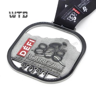 China Eco-Friendly Sport School Pin Brazilian Jiu Jitsu Half Marathon Buy Cheap Medal for sale