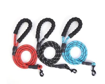 China Custom ColorfulPet Collar Leash Reflective Nylon Round Cord Dog Accessories for sale