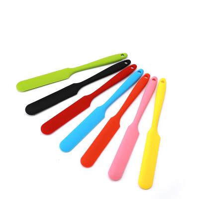 China Sustainable Utensils Rubber Cake Heat Resistant Pink Icing Silicone Spatula for sale