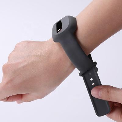 China Classic Anti-slip Custom Soft Silicone Factory Price Replacement Breathable Sport Watch Band For Apple for sale