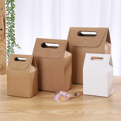 China Eco Friendly Recyclable Cover Cardboard Packaging Pink Pastry Boxes With Handle for sale