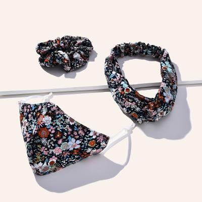 China Fashion 3pcs/set Sweet Headband Flower Print Hair Scrunchies And Face Mask Set For Girl Women for sale