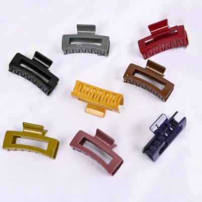 China Acrylic Women Fashion To Simple Hair Clips Hair Accessories Pure Color Large Elegant Acrylic Plastic Hair Claw for sale