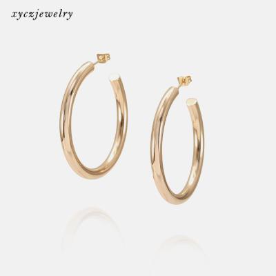 China Trendy Jewelry Trendy Fashion 18K Gold Hoop Earrings Simple Xingyu Hoop Earrings for sale